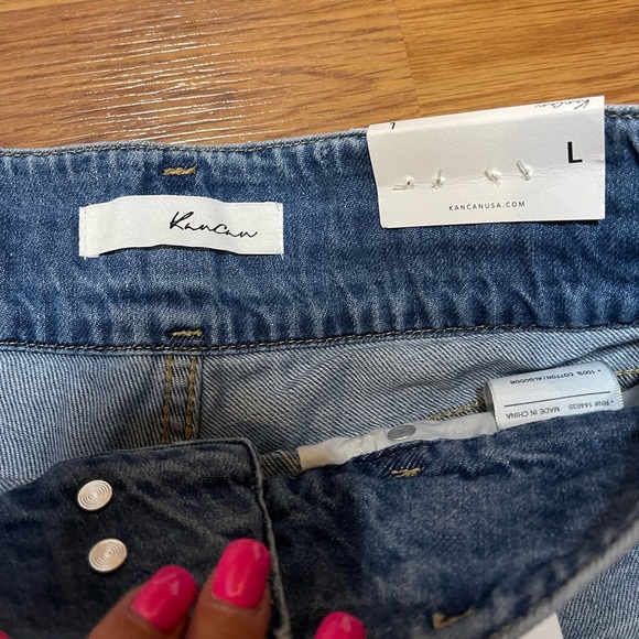 đź’™KANCANđź’™ NWT- High Rise Shorts - Picture 5 of 8